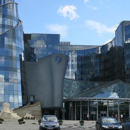 Wierzbno Hostel Warszawa Eksteriør billede