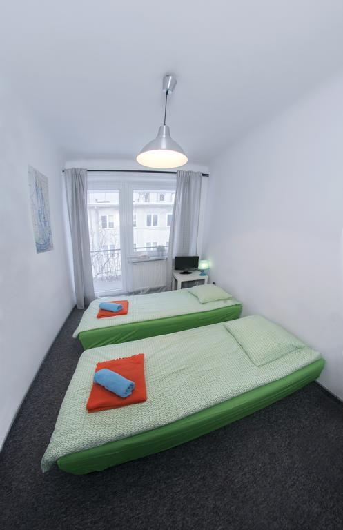 Wierzbno Hostel Warszawa Eksteriør billede