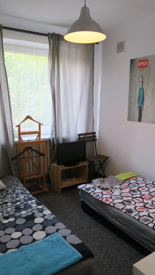 Wierzbno Hostel Warszawa Eksteriør billede